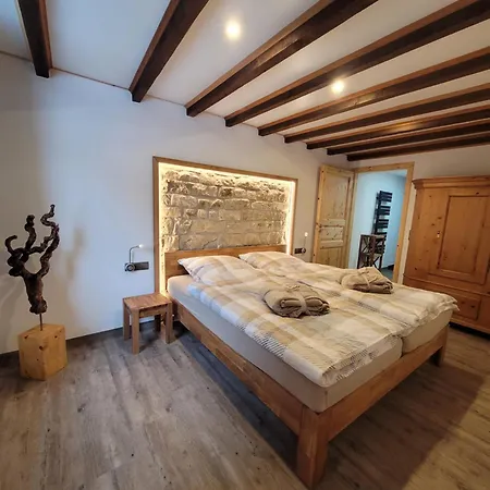 Ah Helledahls Appartement *